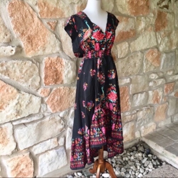 5 ⭐️ Fave! Black Floral Print Maxi Dress - Picture 2 of 5